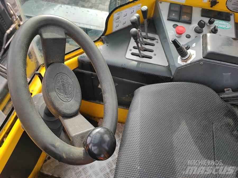 Combilift C4000 4방향 리치트럭