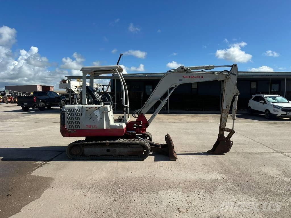 Takeuchi TB 135 대형 굴삭기 29톤 이상