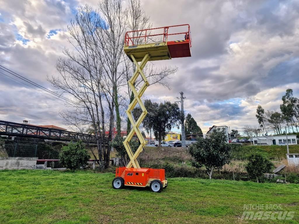 JLG 260 MRT 가위형 리프트