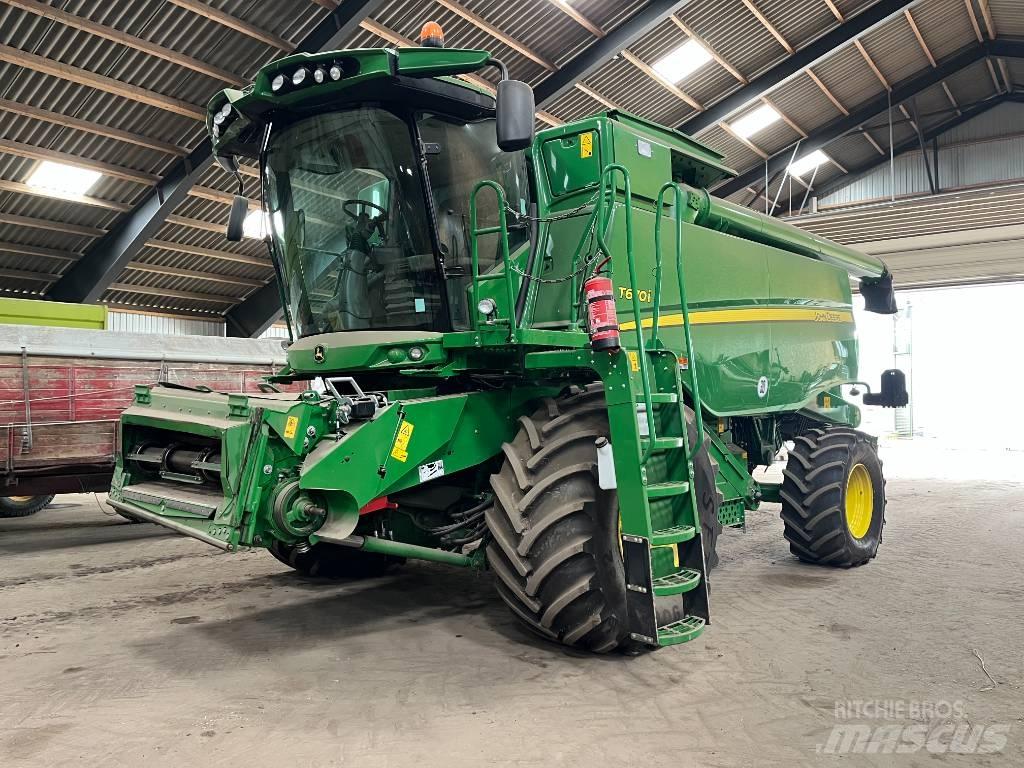 John Deere T670 콤바인 수확기