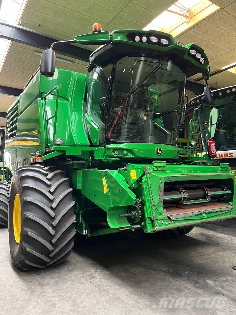 John Deere T670 콤바인 수확기