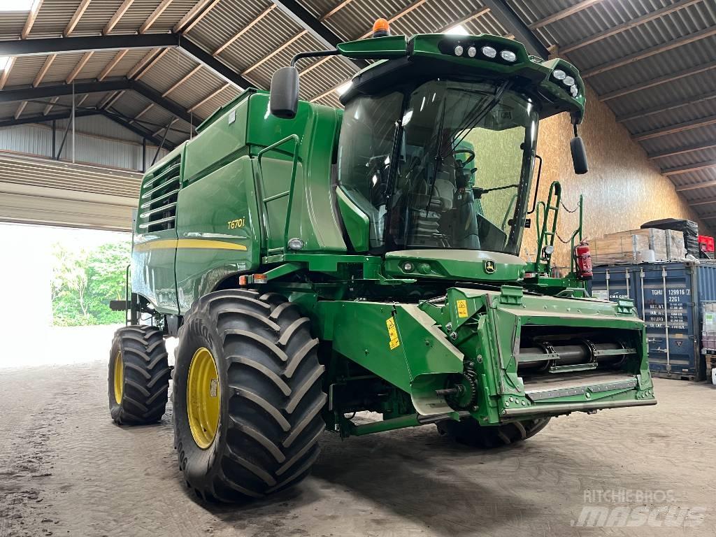 John Deere T670 콤바인 수확기