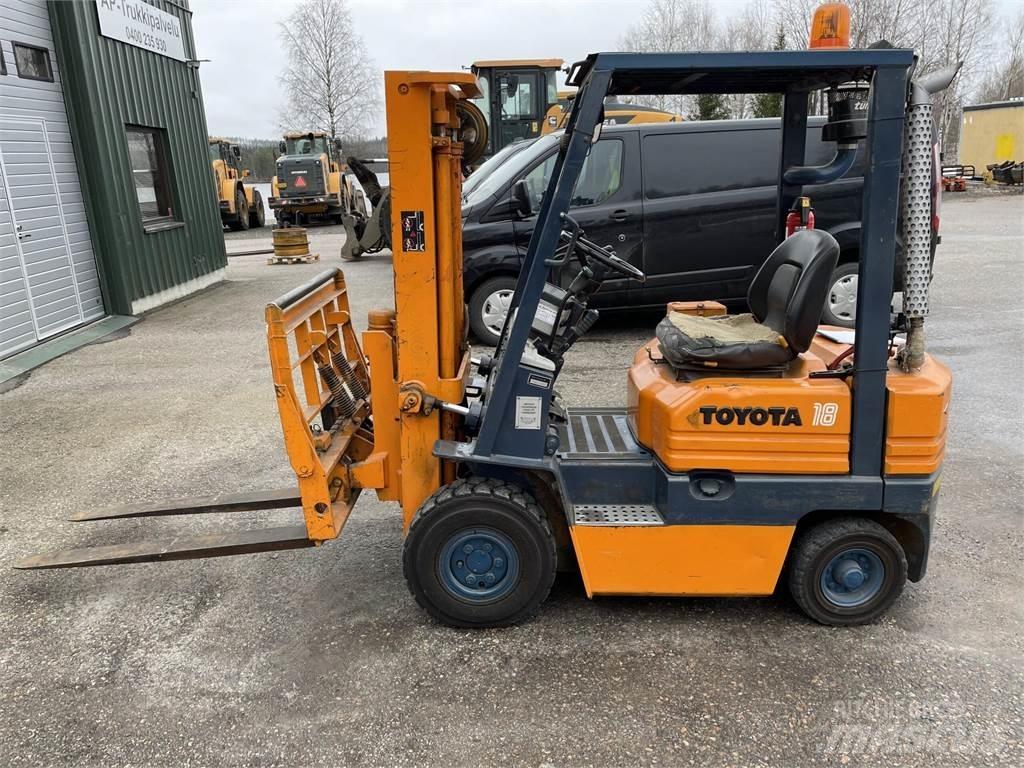 Toyota 02-5FD18 디젤 지게차