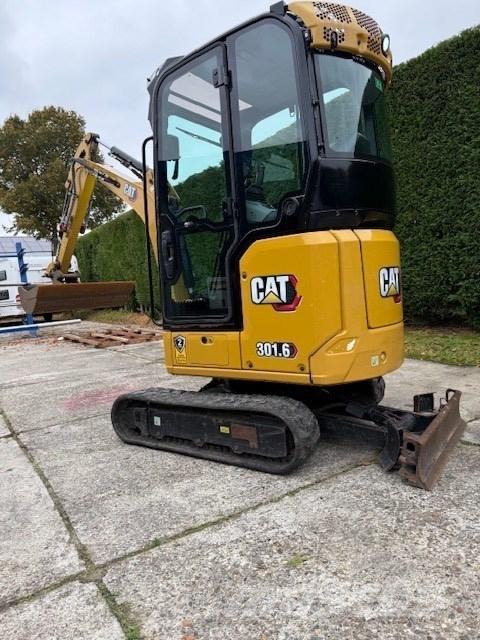 CAT 301.6 소형 굴삭기 7톤 미만