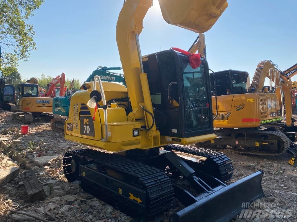 Komatsu 70-8 대형 굴삭기 29톤 이상