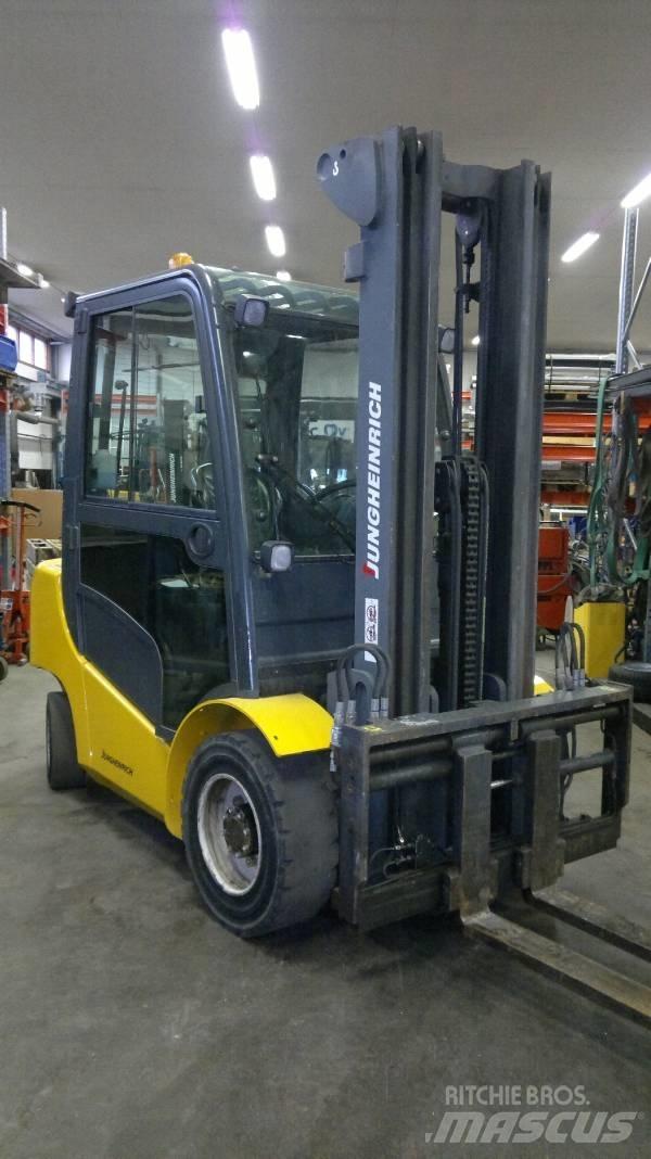 Jungheinrich DFG 430 디젤 지게차