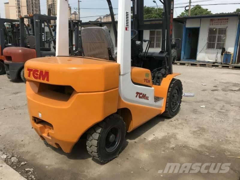 TCM FD 30 디젤 지게차