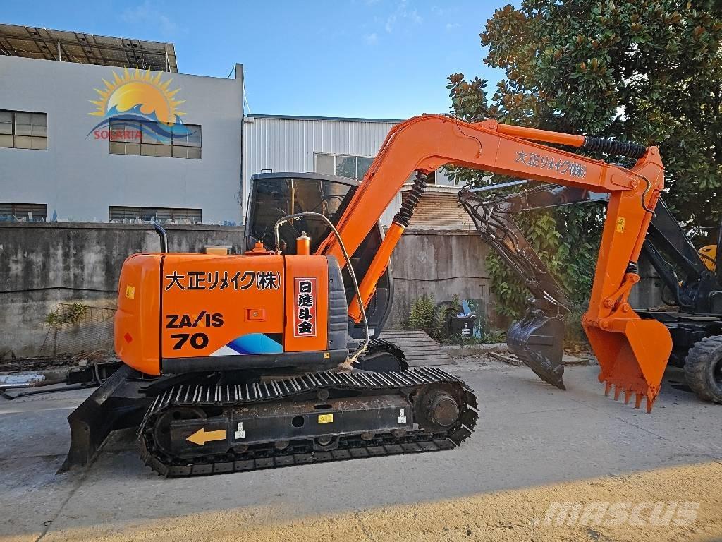Hitachi ZX 70 중형굴삭기 7톤-28톤
