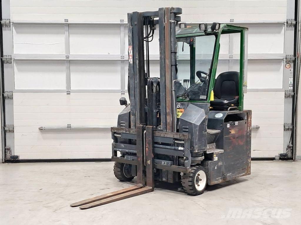 Combilift C3000CBE 사이드로더