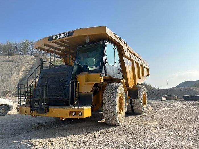 CAT Rebuilt 775F - 건설현장 덤프트럭