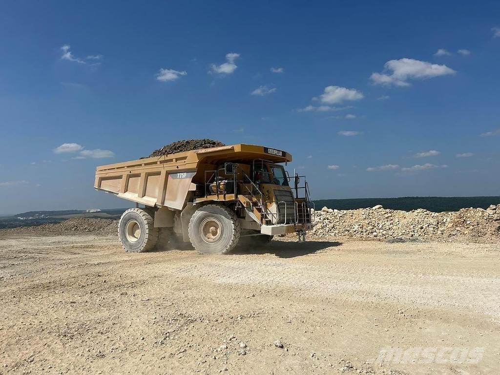 CAT Rebuilt 775F - 건설현장 덤프트럭