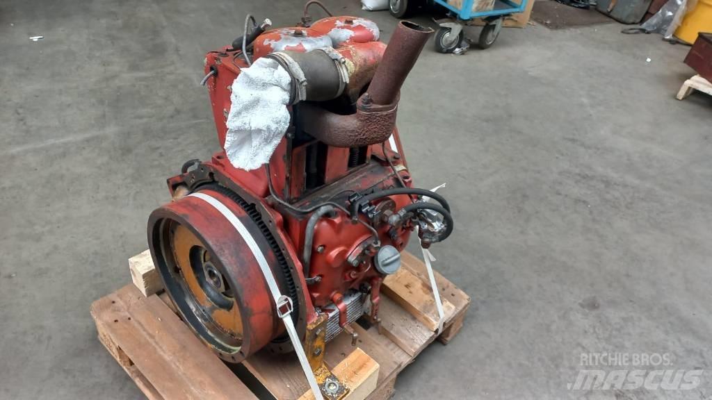 Deutz F2L912 엔진