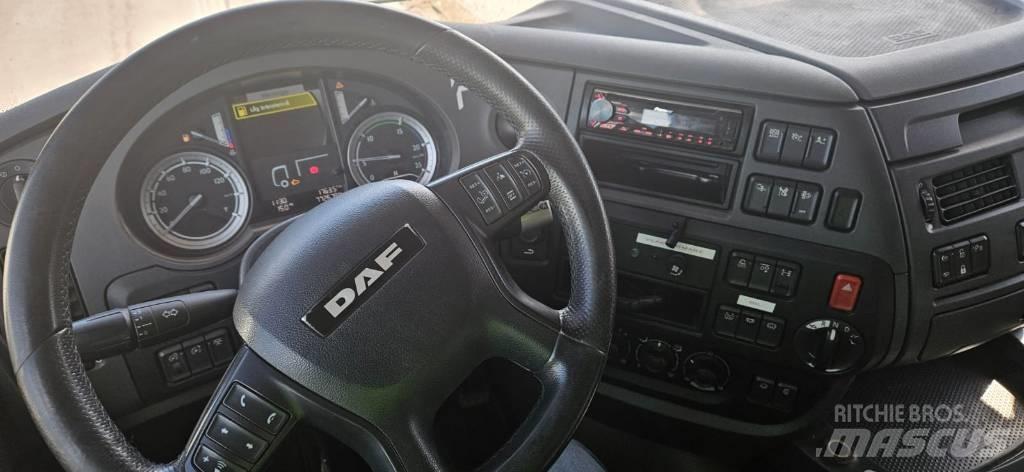 DAF XF 510 탑차 트럭