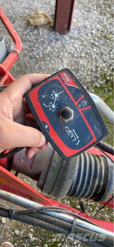 Kuhn GA 6632 윈드로어