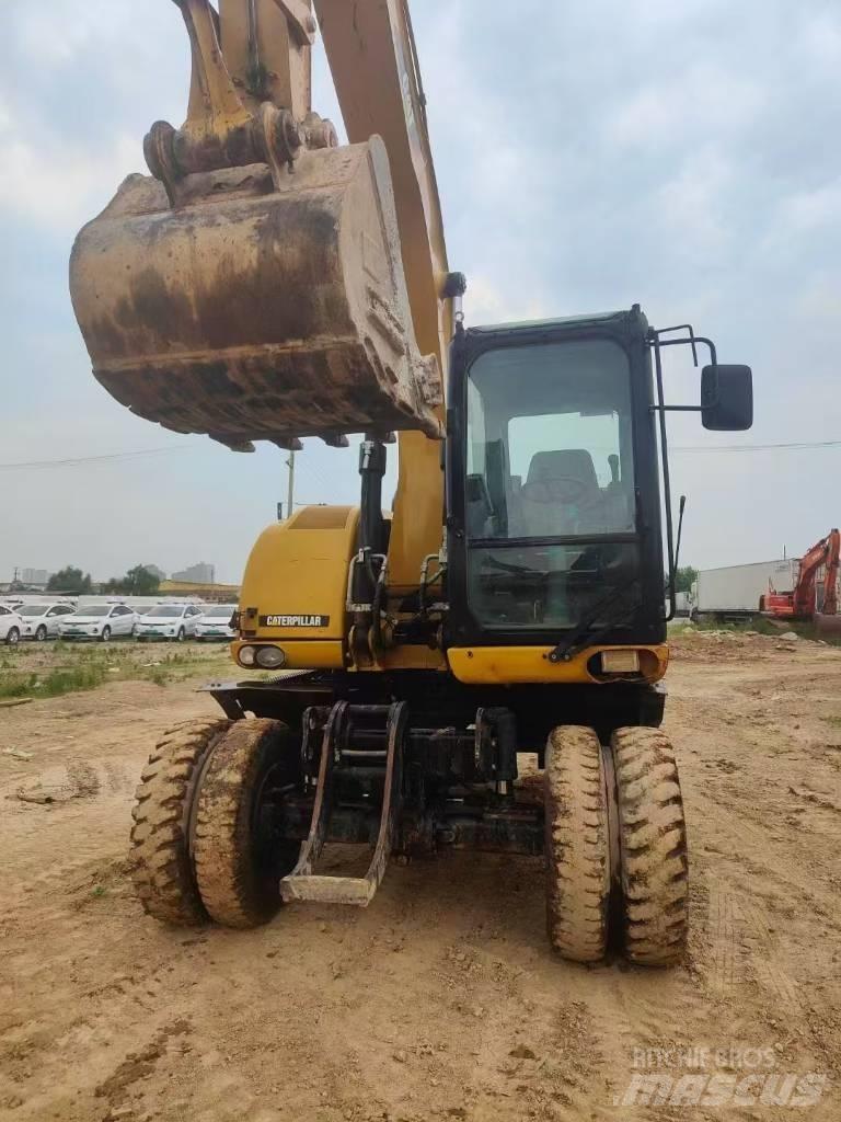 CAT M315D2 대형 굴삭기 29톤 이상