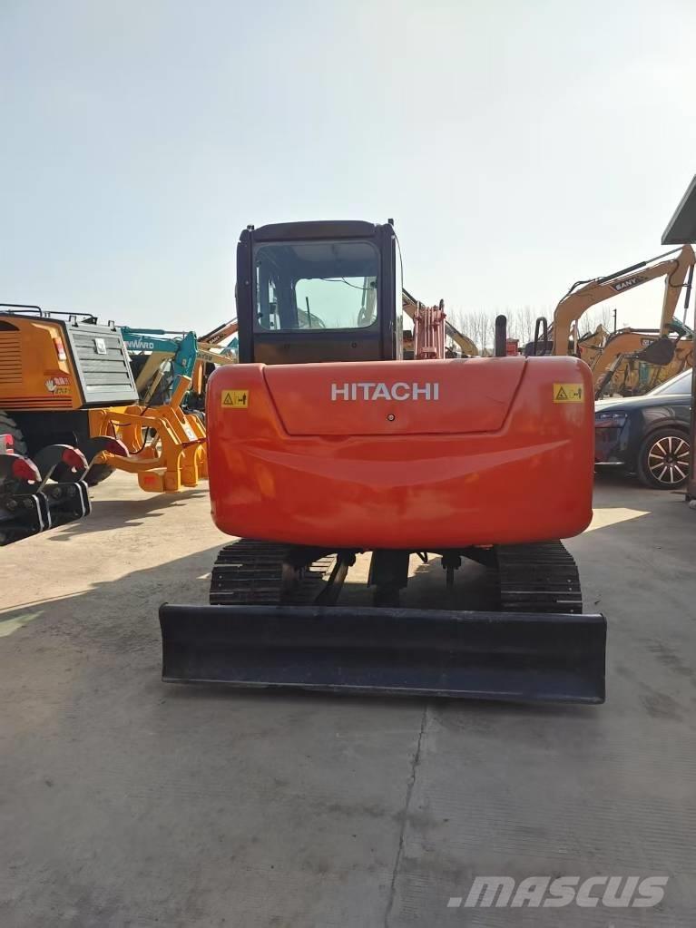 Hitachi ZX 60 소형 굴삭기 7톤 미만