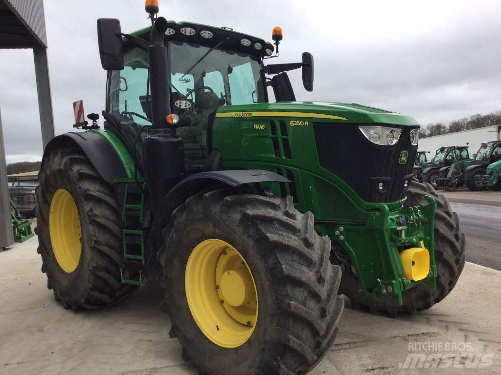 John Deere 6250R 트랙터