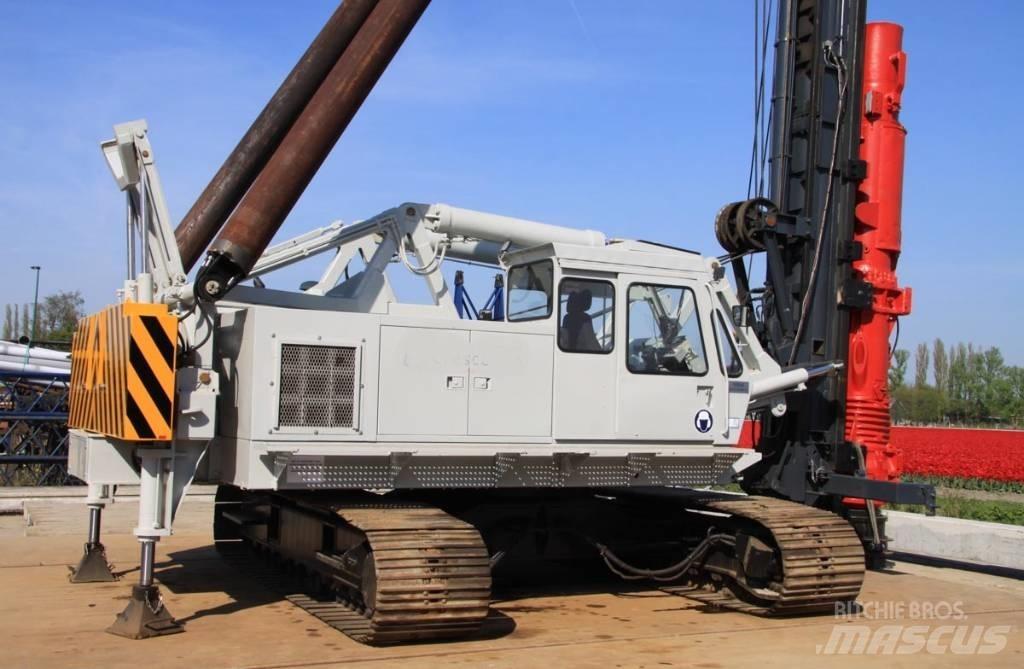 Hitachi KH125-3 GLSK 말뚝설치기