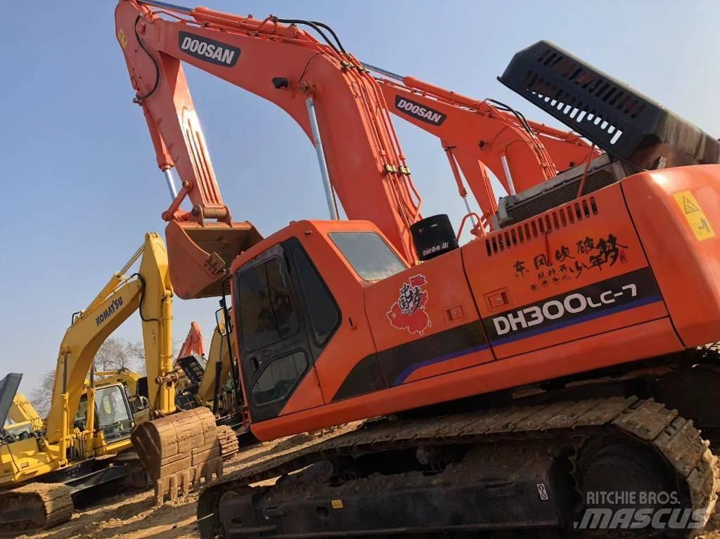 Doosan 300-7 대형 굴삭기 29톤 이상