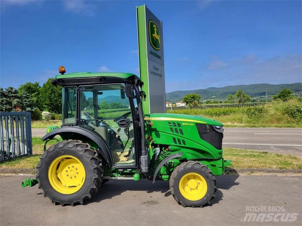 John Deere 5090GV 트랙터