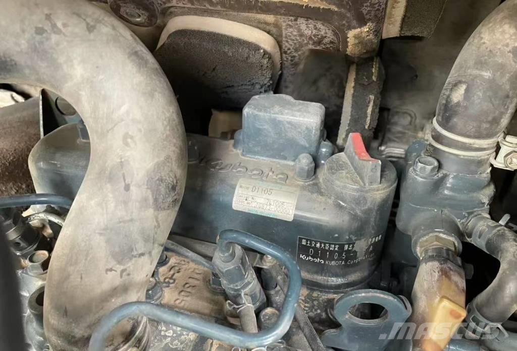 Kubota U 25 소형 굴삭기 7톤 미만