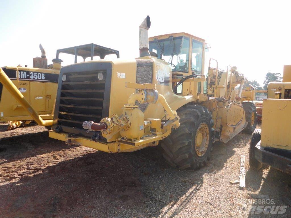 CAT RM 500 아스팔트 콜드 밀링 기계