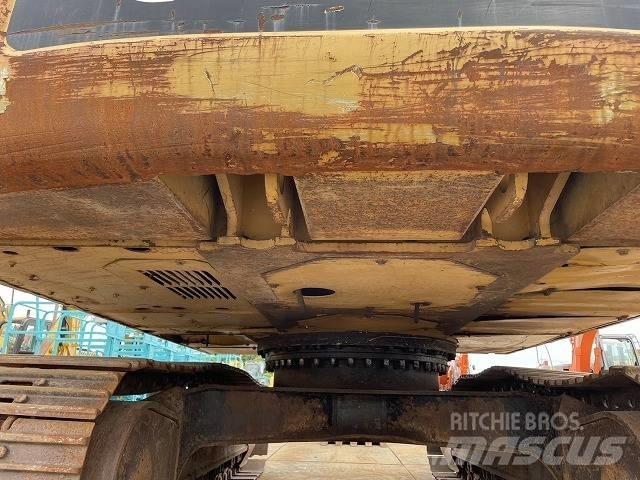 CAT 320D-E 대형 굴삭기 29톤 이상