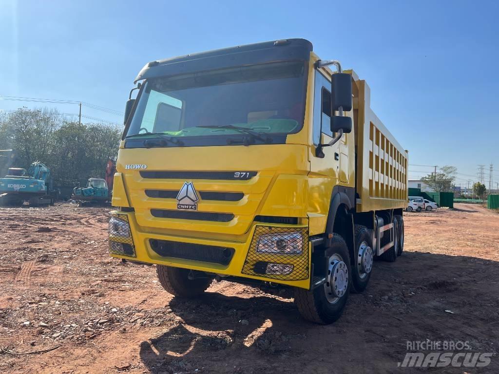 CAT 371hp 덤프 트럭