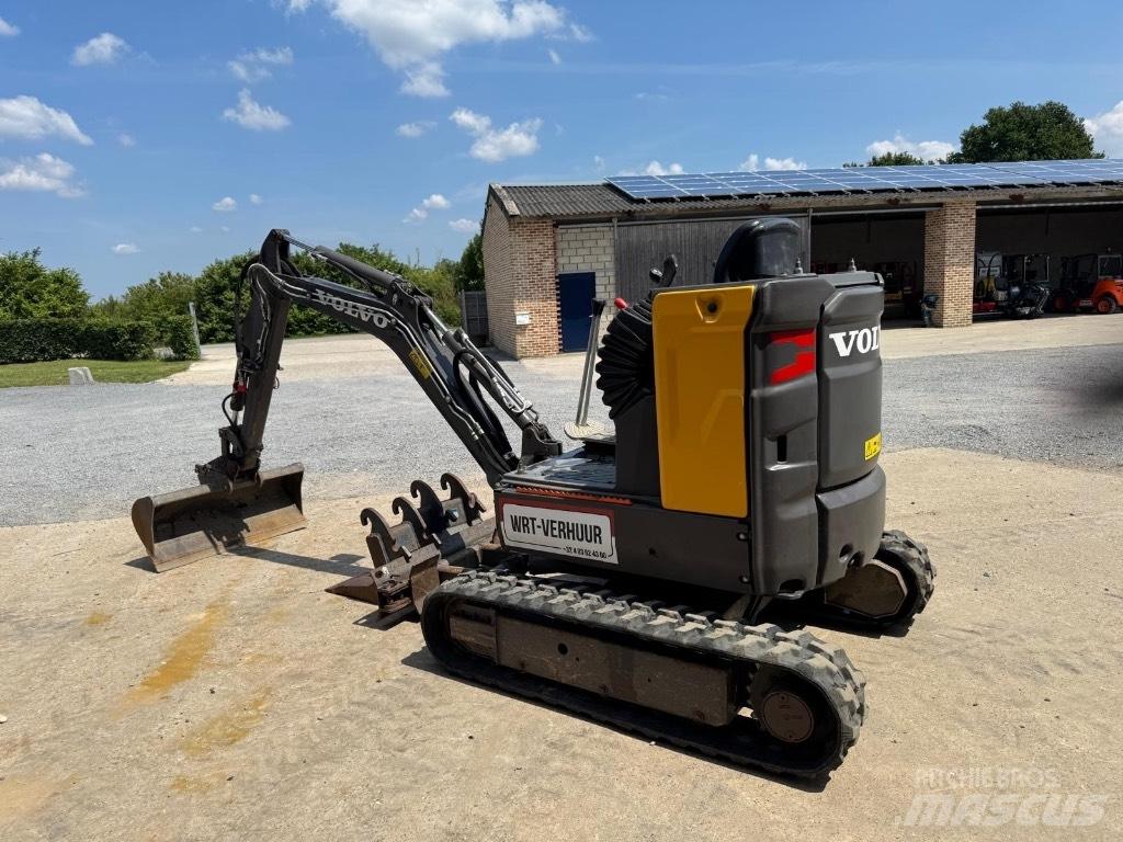 Volvo ECR 18 E 소형 굴삭기 7톤 미만