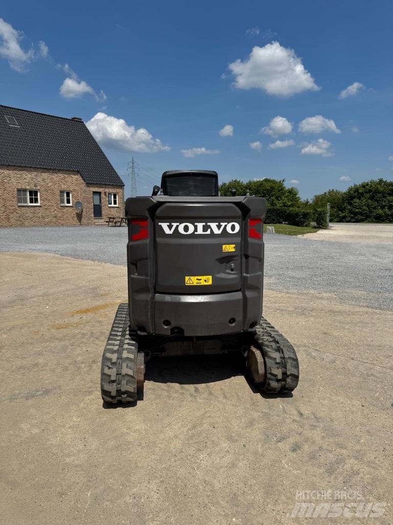 Volvo ECR 18 E 소형 굴삭기 7톤 미만