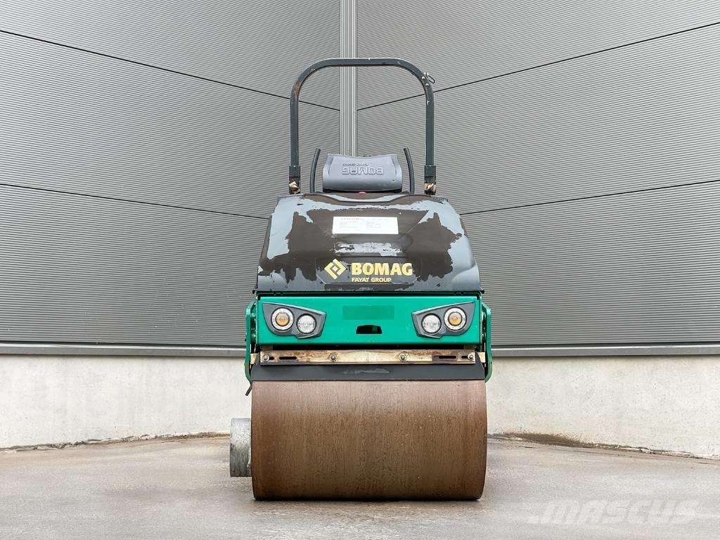 Bomag BW 100 AD-5 트윈 드럼 롤러