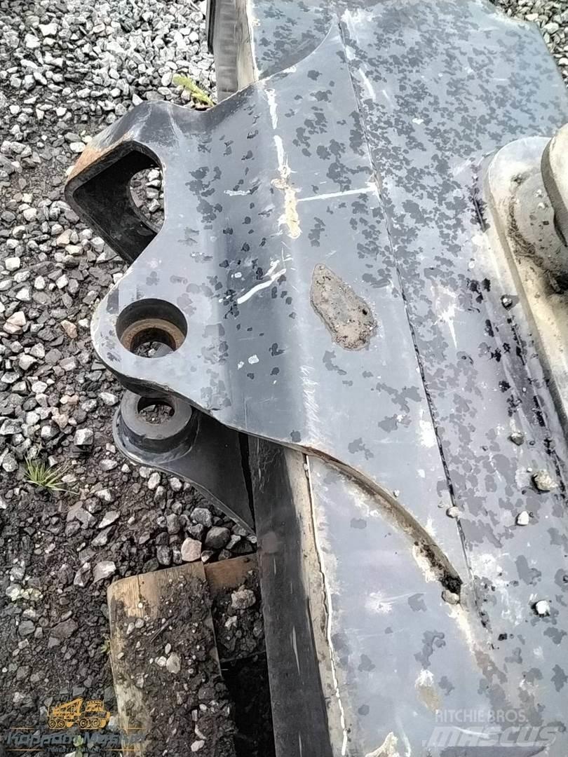 Komatsu 165 포워더 크레인