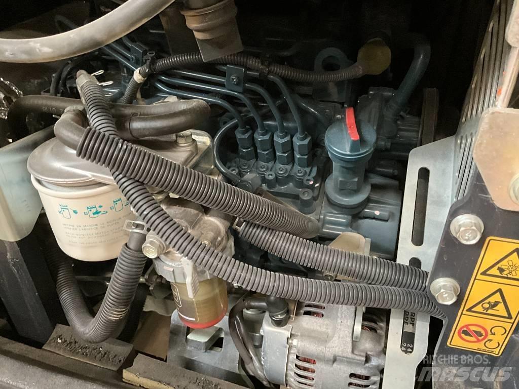 Kubota KX 030-4 소형 굴삭기 7톤 미만