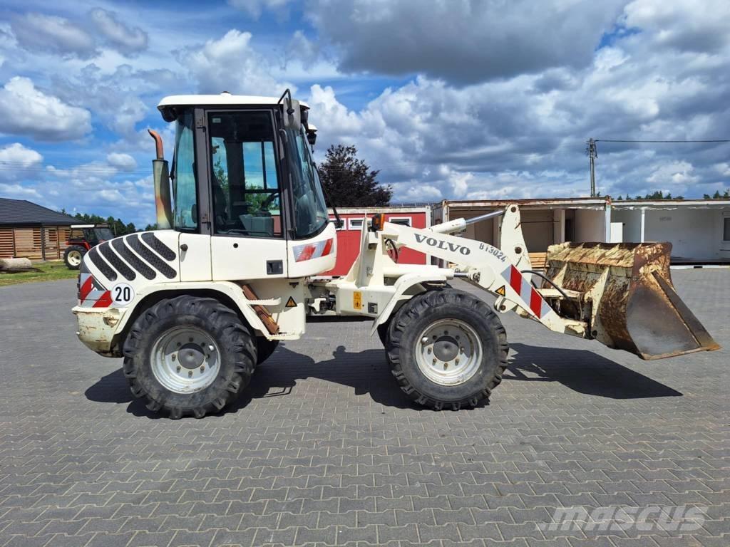 Volvo L 30 B  휠로우더