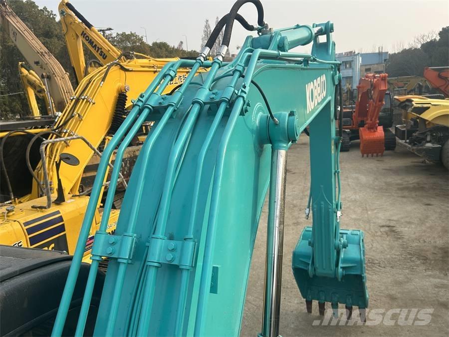 Kobelco SK 140 대형 굴삭기 29톤 이상
