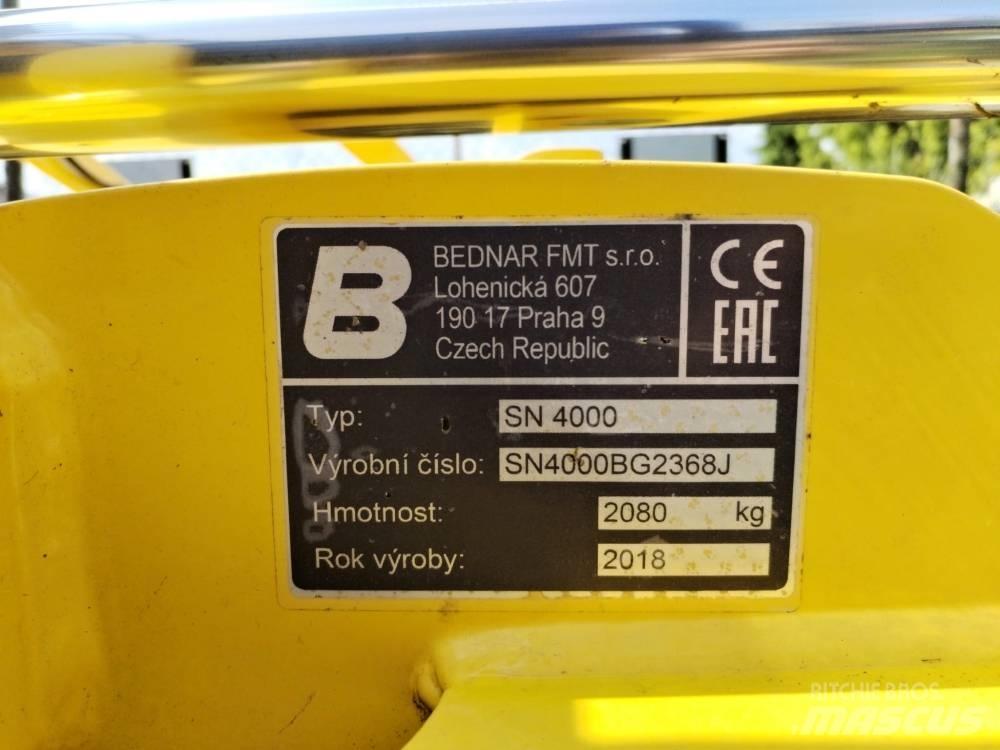 Bednar SN 4000 경운기