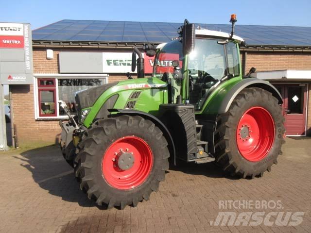 Fendt 718 GEN6 트랙터