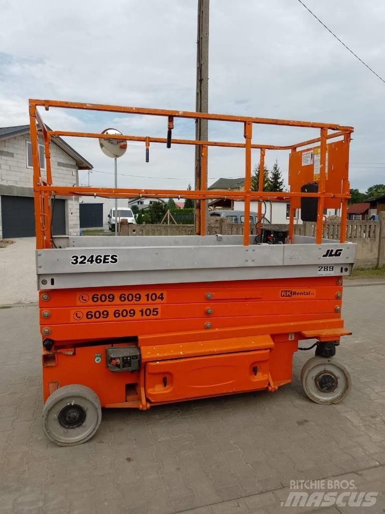 JLG 3246 ES 가위형 리프트