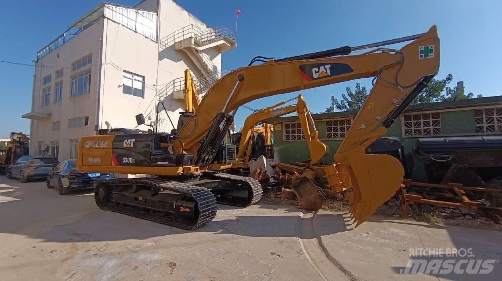 CAT 330 D2 대형 굴삭기 29톤 이상