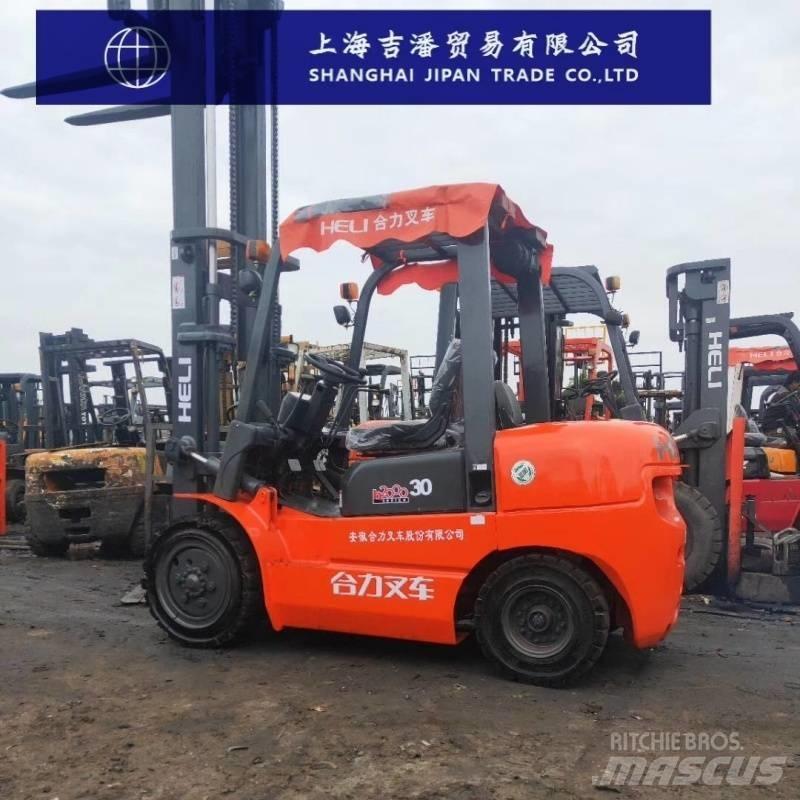 Heli H2000 30 디젤 지게차