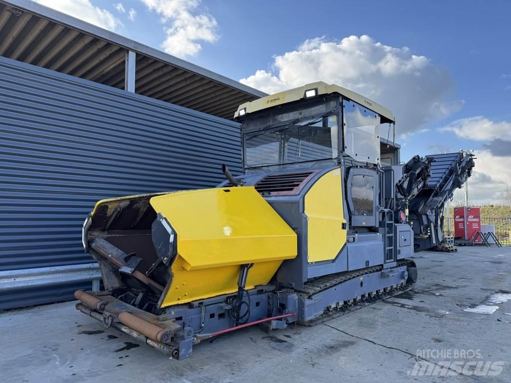 Bomag BMF 2500 S 아스팔트 포장장비