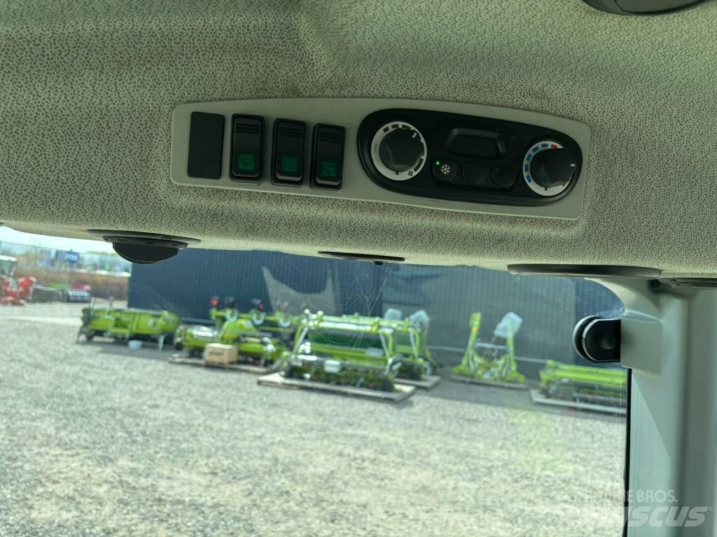 CLAAS Atos 340 트랙터