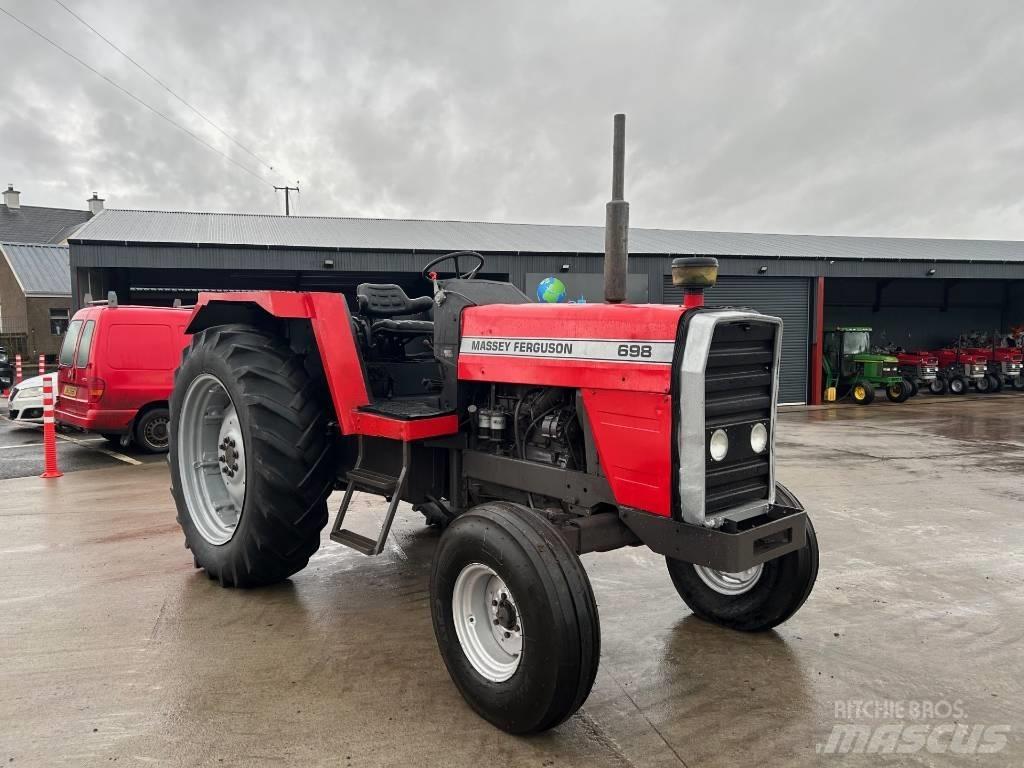 Massey Ferguson 698 트랙터