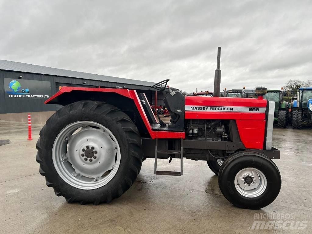 Massey Ferguson 698 트랙터