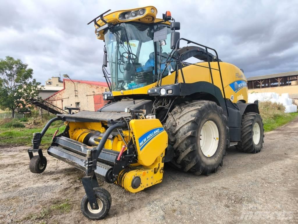 New Holland FR 850 자동 초지기계