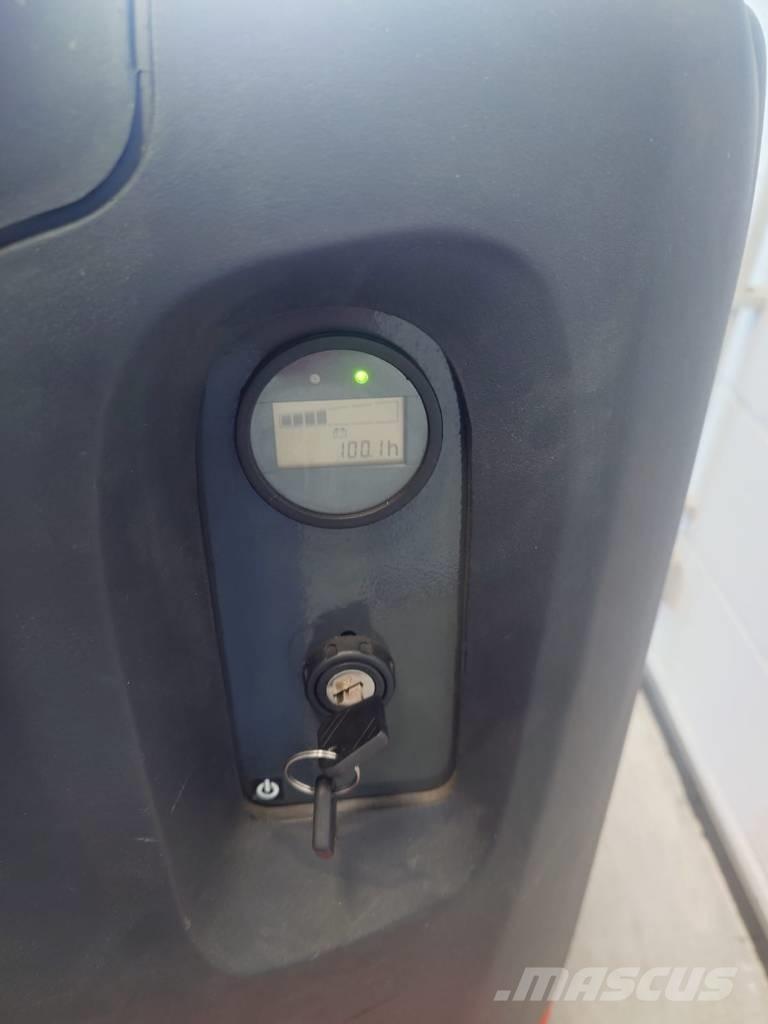 Linde T16P/1151-02 로우 리프터(승강대 포함)