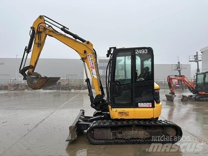 JCB 48Z-1 특수 굴삭기