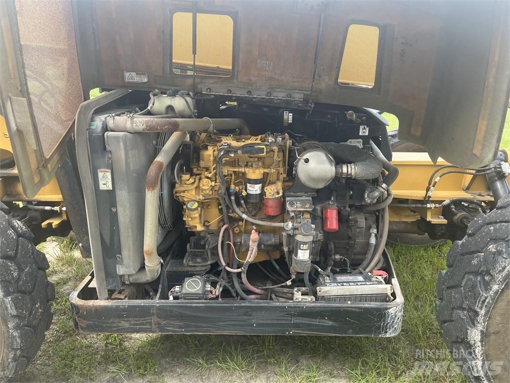 CAT TL 642 C 텔러 핸들러