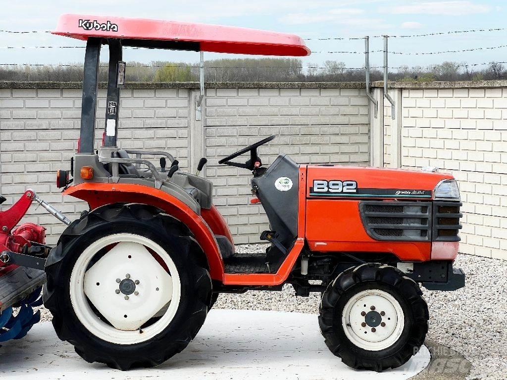 Kubota B92 트랙터
