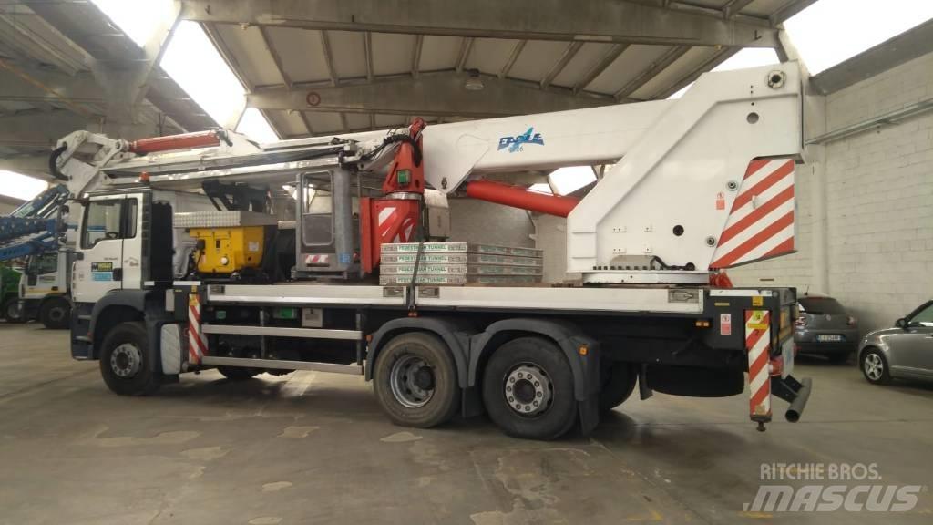 Oil & Steel EAGLE 4426 트럭 탑재 고소작업대